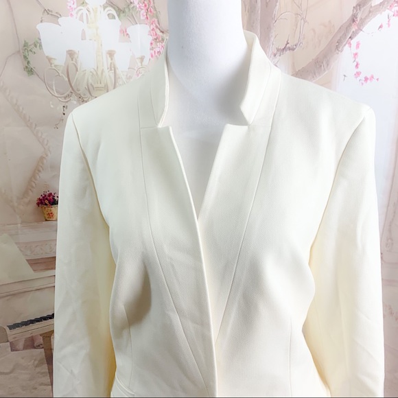 SOLD NEW Talbots FEMININE Stand Collar Button Front In off White - Picture 3 of 10